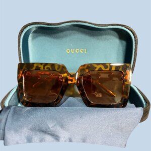 Gucci | Accessories | Gucci 365s Cat Eye Sunglasses | Poshmark display picture 1
